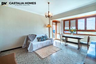 Appartement à Avinguda del port 46. Amplio piso en el grau de castelló