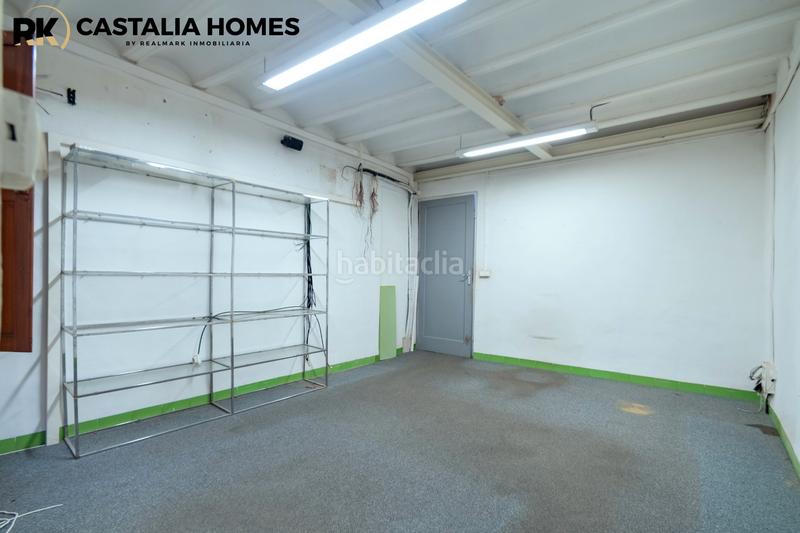 Foto 2d668e3d-9f98-441d-80ff-a64731914d6f. Local comercial a carrer d'alloza 56 a Casco Histórico Castellón de la Plana