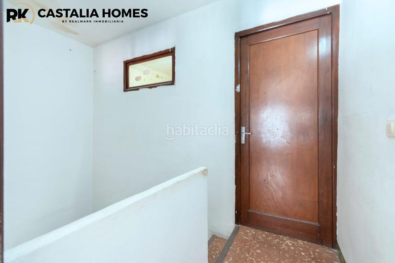 Foto 7127ee3a-2620-4acc-bc61-c5a46b065c44. Local comercial a carrer d'alloza 56 a Casco Histórico Castellón de la Plana