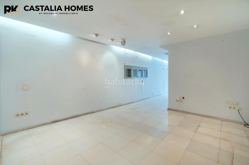 Foto c1e2ab11-1306-430b-b310-844ba409b3b8. Local comercial a carrer d'alloza 56 a Casco Histórico Castellón de la Plana