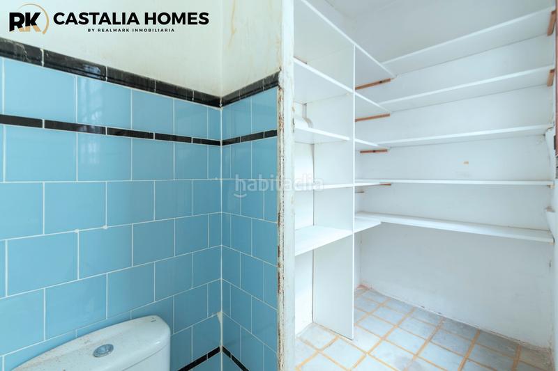 Foto f39d3122-3d90-44fb-a265-abf764a6dfa0. Local comercial a carrer d'alloza 56 a Casco Histórico Castellón de la Plana