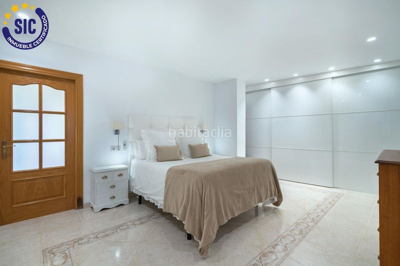 Foto 28cbf32b-ec3b-4315-aa0c-f3e13bb7da15. Edificio en carrer de núñez de arce 32 edificio céntrico en Castellón de la Plana