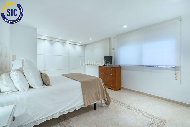 Foto a7a534be-fa12-4e97-9975-f6624a2daca1. Edificio en carrer de núñez de arce 32 edificio céntrico en Castellón de la Plana