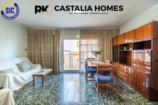 Piso en Calle Yeste 10