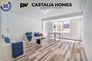 Appartement à Carrer de montcada 7. ¡oportunidad en castellón!