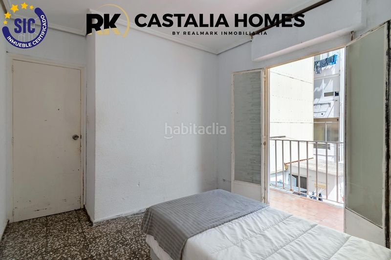 Foto ee86c8f1-575d-4518-b40f-567f0a4541b2. Pis a carrer de montcada 7 a Parque Geólogo José Royo Gómez Castellón de la Plana