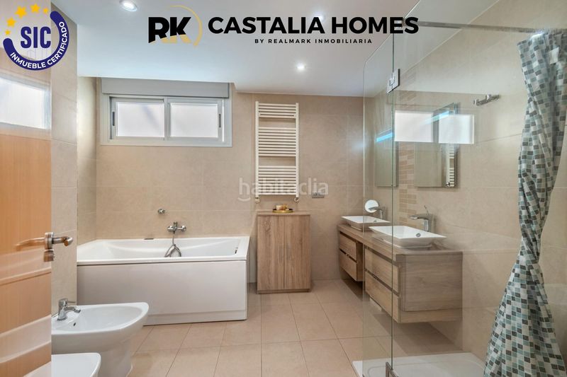 Foto 096371db-4fa7-4eaa-b0b5-7d382c83183d. Chalet en gran avinguda jaume i 202 chalet en zona terrers en Benicasim / Benicàssim