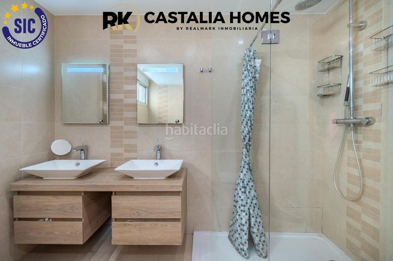 Foto 4675fd45-1e01-4438-b4b8-6244b56f8818. Chalet en gran avinguda jaume i 202 chalet en zona terrers en Benicasim / Benicàssim