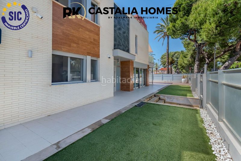 Foto ddc77fa2-b2c3-4967-8961-c6ee3a54599f. Chalet en gran avinguda jaume i 202 chalet en zona terrers en Benicasim / Benicàssim