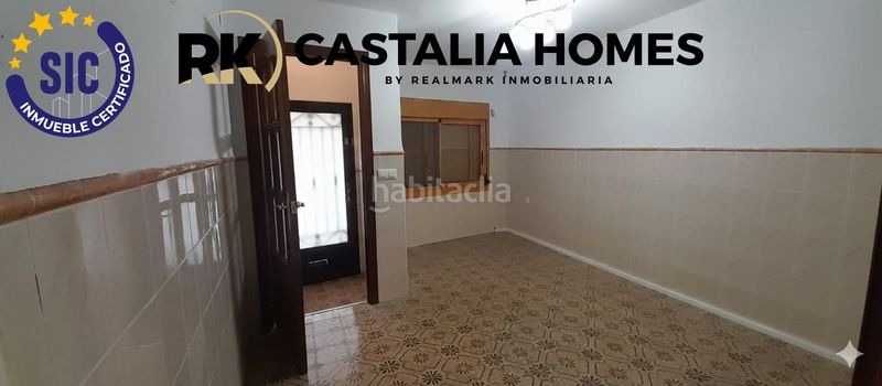 Foto 764a6825-2366-4a77-aa7f-829c73774b91. Casa adossada a Alcora (l´)