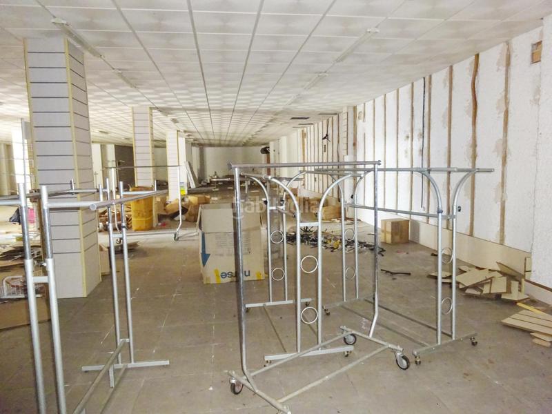 Foto 180bd238-bd21-4783-a143-ee8463559ad7. Local commercial dans Centro - Torre de la Higuera Almonte