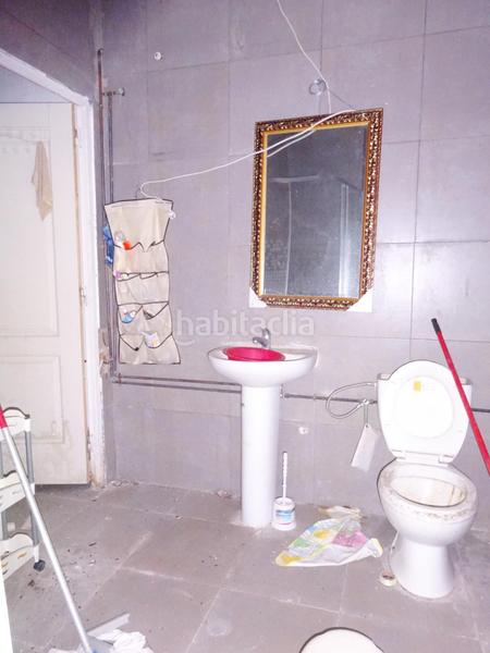 Foto d79adfba-18df-4f1a-b165-c4f7d4e01487. Local commercial dans Centro - Torre de la Higuera Almonte