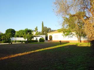 Xalet  Calle puerto rico. Chalet independiente de una planta en urbanización privada en la