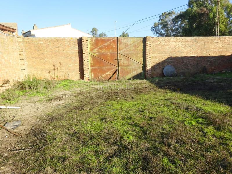 Foto 9125abe7-f90e-46e4-8294-572179776ea1. Bâtiment à usage industriel dans Palma del Condado (La)