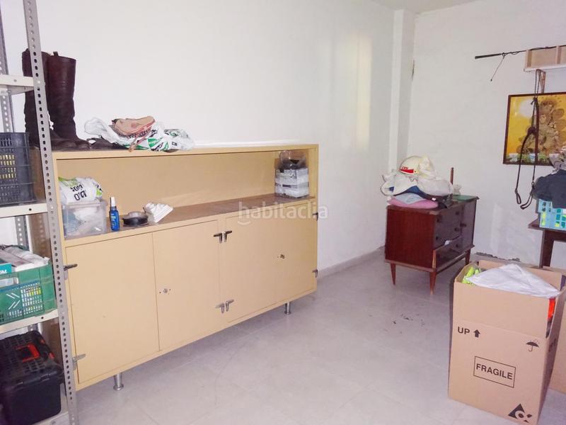 Foto ba6ebfd5-a837-4934-a33a-f4167fef37ac. Bâtiment à usage industriel dans Palma del Condado (La)