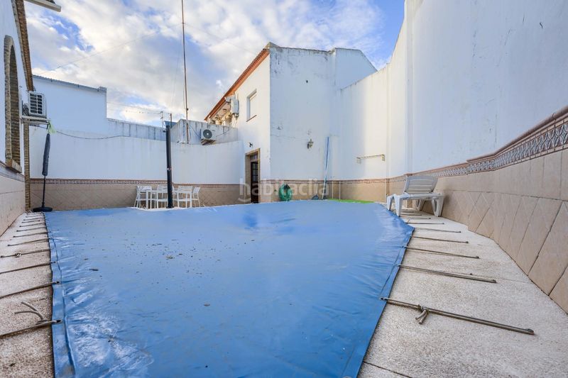 Foto c1224015-4e57-423e-a3ec-e6ce8ad11226. Casa adossada amb calefacció aparcament piscina a Palma del Condado (La)