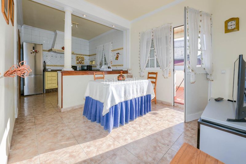 Foto f115db77-0a80-4577-8ace-f347fd2ebb87. Casa adossada amb calefacció aparcament piscina a Palma del Condado (La)
