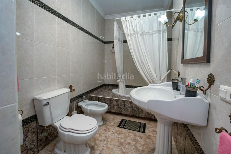 Foto f5225190-404f-48e6-ad26-67b17647e26f. Casa adossada amb calefacció aparcament piscina a Palma del Condado (La)