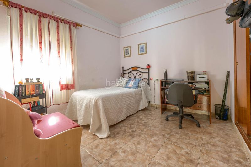 Foto fe1b7d33-86d2-45f3-8f03-f07f77c824b1. Casa adossada amb calefacció aparcament piscina a Palma del Condado (La)