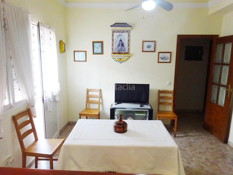 Foto 1e9821a4-c4e3-4224-b5c2-57b893328446. Casa adossada amb calefacció aparcament piscina a Palma del Condado (La)