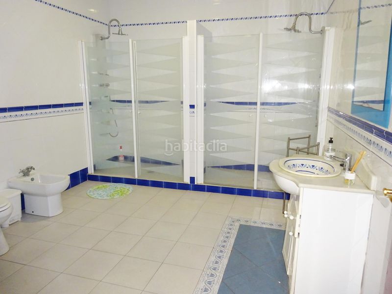 Foto 4c21127c-d109-4d61-88a4-c8267fbaaff6. Casa adossada amb aparcament piscina a Palma del Condado (La)