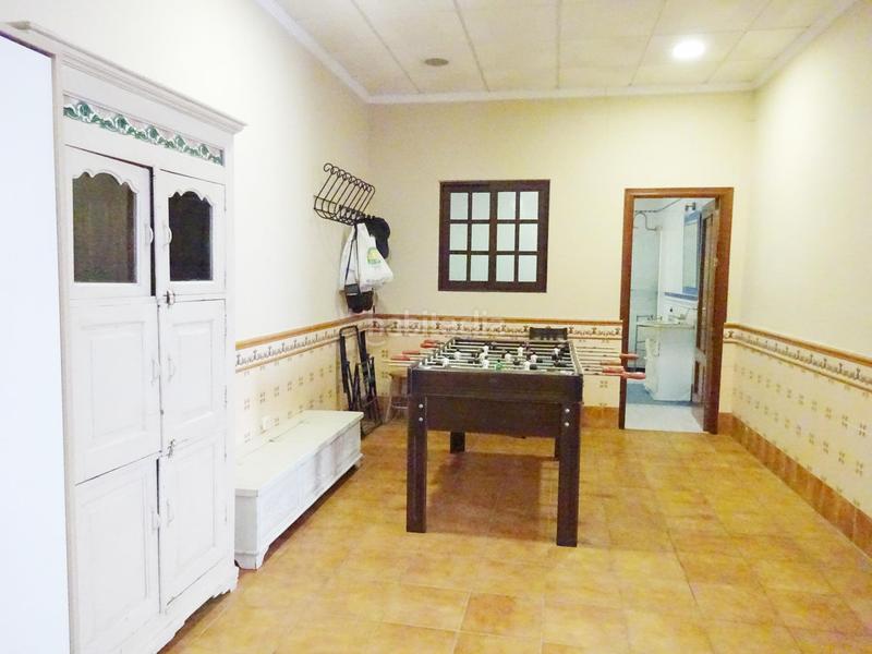 Foto 8865840b-479a-4df3-af65-20d3c8e451fc. Casa adossada amb calefacció aparcament piscina a Palma del Condado (La)