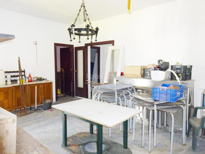 Foto 518b75aa-194d-4cbc-a1fe-e678f469d0fc. Chalet mit heizung in Sanlúcar la Mayor