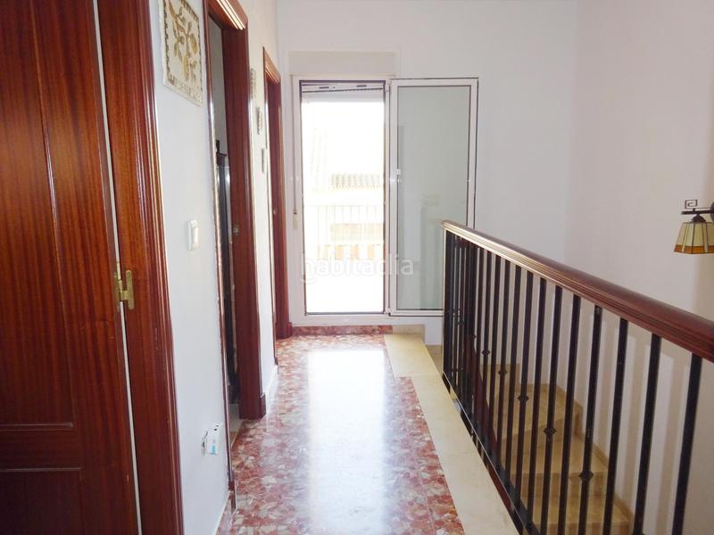 Foto 7df69c07-e6ff-4ade-ae1d-bd7e0aa080cb. Casa a schiera con parcheggio in Nueva Alcalá Alcalá de Guadaira