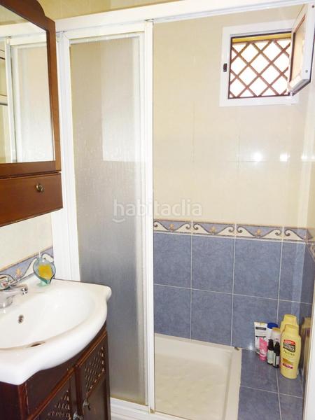 Foto adf78b78-7ab3-4ac0-8fc5-b78151967658. Casa a schiera con parcheggio in Nueva Alcalá Alcalá de Guadaira