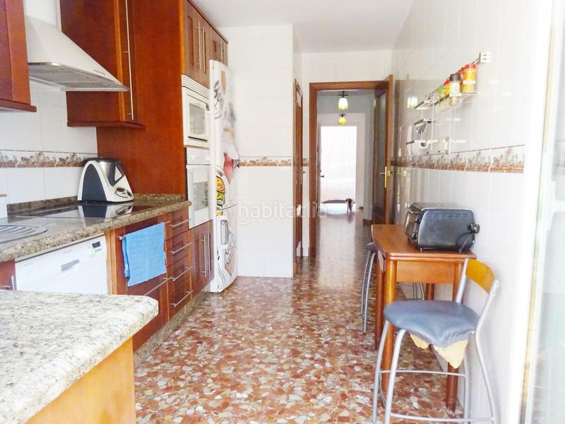 Foto ca3a567c-7707-4082-b6c7-2bde3ddbda29. Casa a schiera con parcheggio in Nueva Alcalá Alcalá de Guadaira