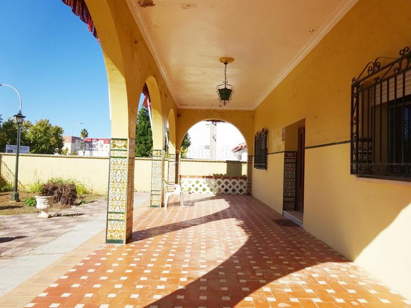 Foto 5cead114-0f0f-4c55-bc2b-5f4bfc0ccf1b. Chalet mit parking in Sanlúcar la Mayor