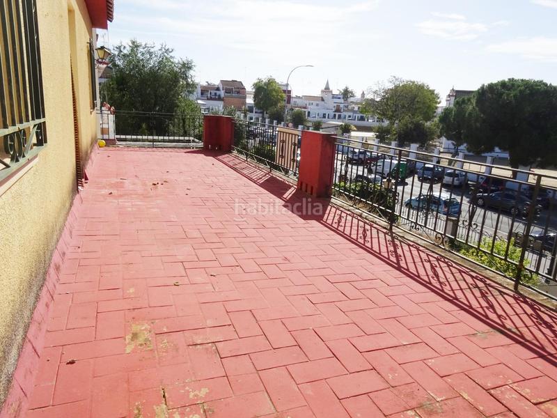 Foto 71533a95-8d8e-4b07-a8d4-340ce56cace2. Chalet mit parking in Sanlúcar la Mayor