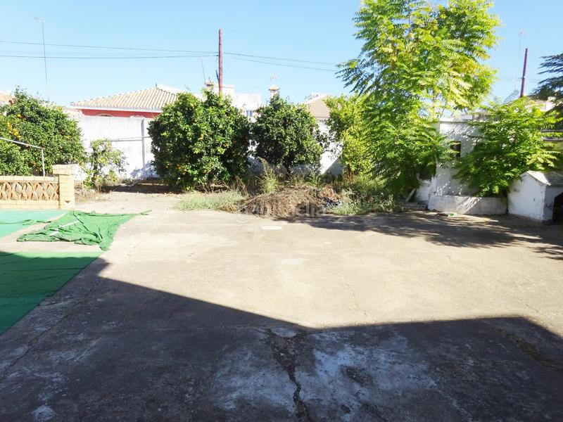 Foto 8354d513-be84-42ca-91a1-c66ed9251b0c. Chalet mit parking in Sanlúcar la Mayor