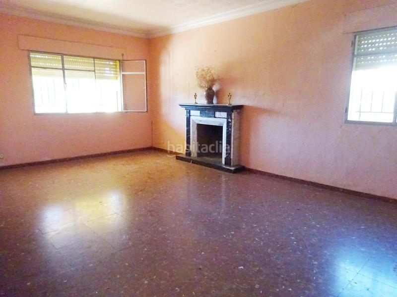 Foto bd8015b4-ed7f-4b15-8dd5-3feb32c6e25a. Chalet mit parking in Sanlúcar la Mayor