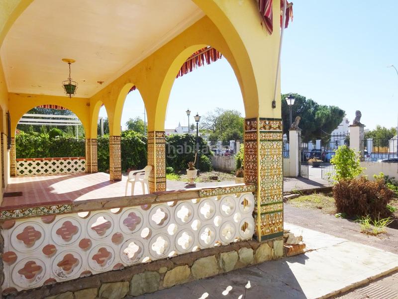 Foto e0a14a87-aa88-4934-bbe8-5c6093f1be83. Chalet mit parking in Sanlúcar la Mayor
