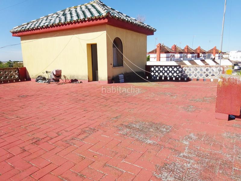 Foto fcf432cc-82bf-4c5d-b6e9-83cf4606f7f3. Chalet mit parking in Sanlúcar la Mayor
