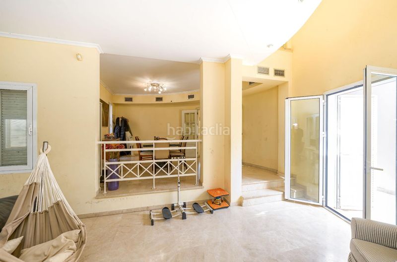 Foto 19654b00-ea28-451d-b63b-3798c4cae492. Xalet amb aparcament a El Zaudín - Club de Golf Bormujos