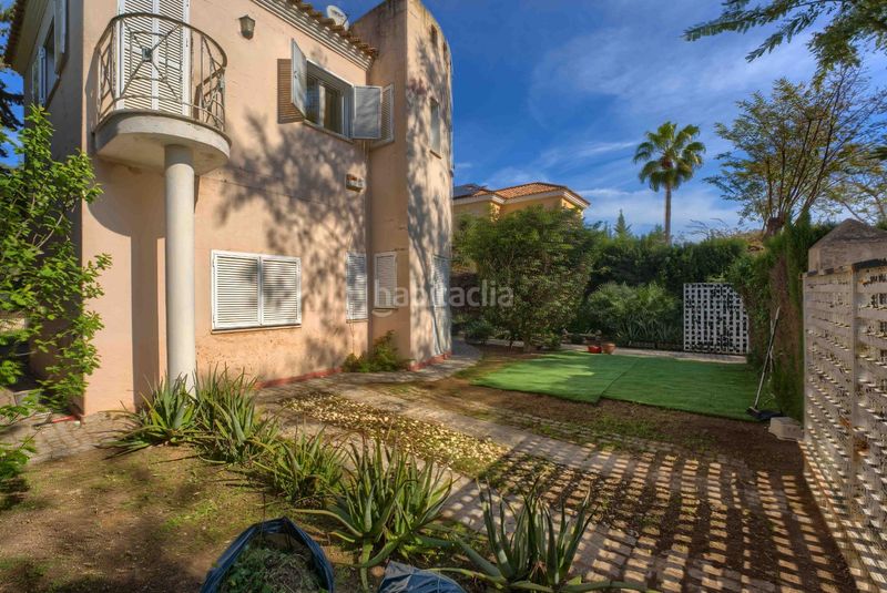 Foto e385e936-4fd1-4679-9c42-2ab0c7647e62. Xalet amb aparcament a El Zaudín - Club de Golf Bormujos