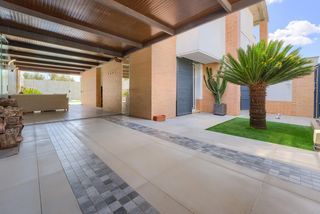 Casa aparellada a Calle Verdejo