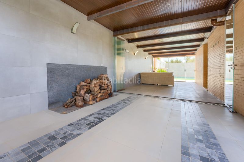 Foto d9c03b90-eeda-4020-9bf6-e963dd3f2f99. Casa aparellada amb aparcament piscina a Loreto Espartinas