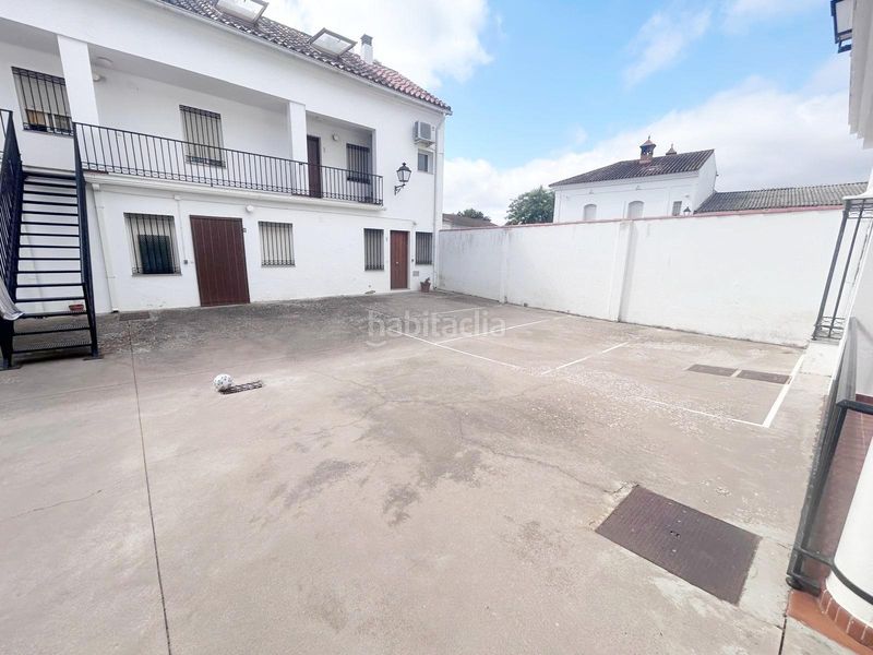 Foto ac375431-d3da-485d-9a54-b119501fc66c. Estudi a Aracena