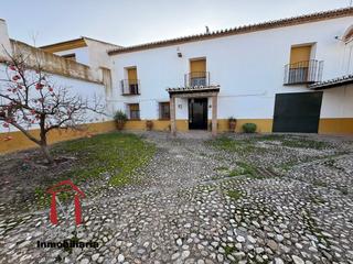 Masía en Bobadilla - Bobadilla Estación - La Joya. Fabuloso cortijo con 2 viviendas, 2 naves , 3 hectáreas de regad