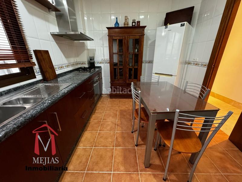 Foto c5fdc649-59aa-4e39-92c0-56a4ae9d0f12. Pis amb calefacció aparcament a Centro Antequera