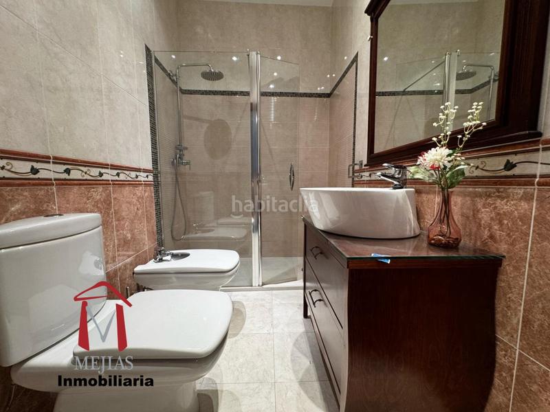 Foto fdc16f5a-57b7-41e8-87e2-9226882b6b2c. Pis amb calefacció aparcament a Centro Antequera