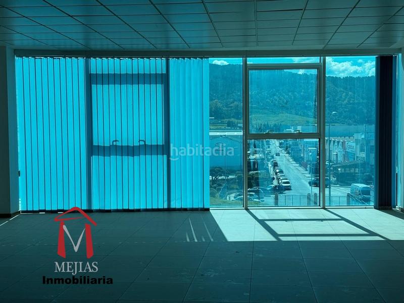 Foto 59baed6c-05d8-426c-a1c6-5f6e2ccd98d7. Ufficio con riscaldamento parcheggio in Zona de la Vega Antequera