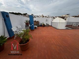 Dúplex a Cueva de Menga. Bonito ático con 100m2 de terraza , 1 dormitorio amplio, cocina