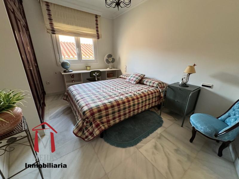 Foto 4f50cc72-f7b8-4838-a1c4-e7a251617b5a. Dúplex amb calefacció aparcament a Casco Histórico Antequera