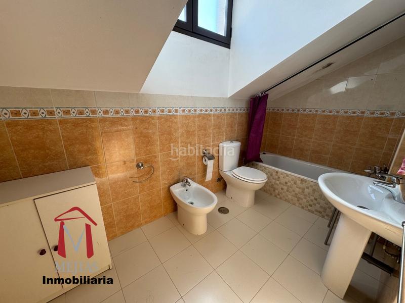 Foto bd33100c-0645-4a39-b13d-24ec058a4fc7. Duplex with parking in Zona de la Vega Antequera