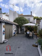 Haus in Casco Histórico. Fabulosa casa con 276m2 en zona monumental, patio de 100m2, 4 do