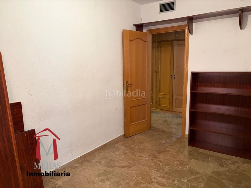 Foto 04932e19-8a9e-41f2-a2d9-5f3d5104664e. Pis amb calefacció aparcament a Centro Antequera